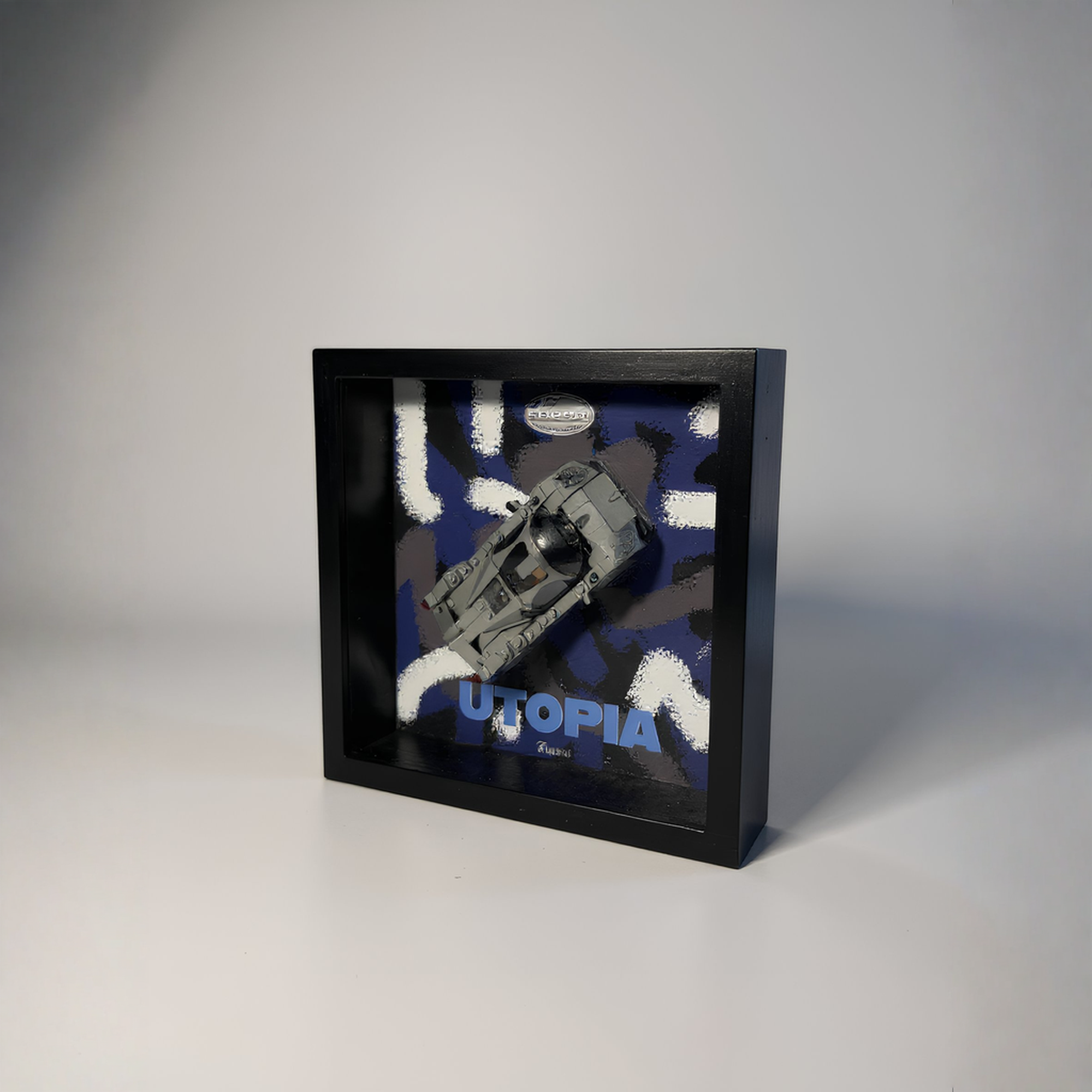 PAGANI UTOPIA DISPLAY (76915)